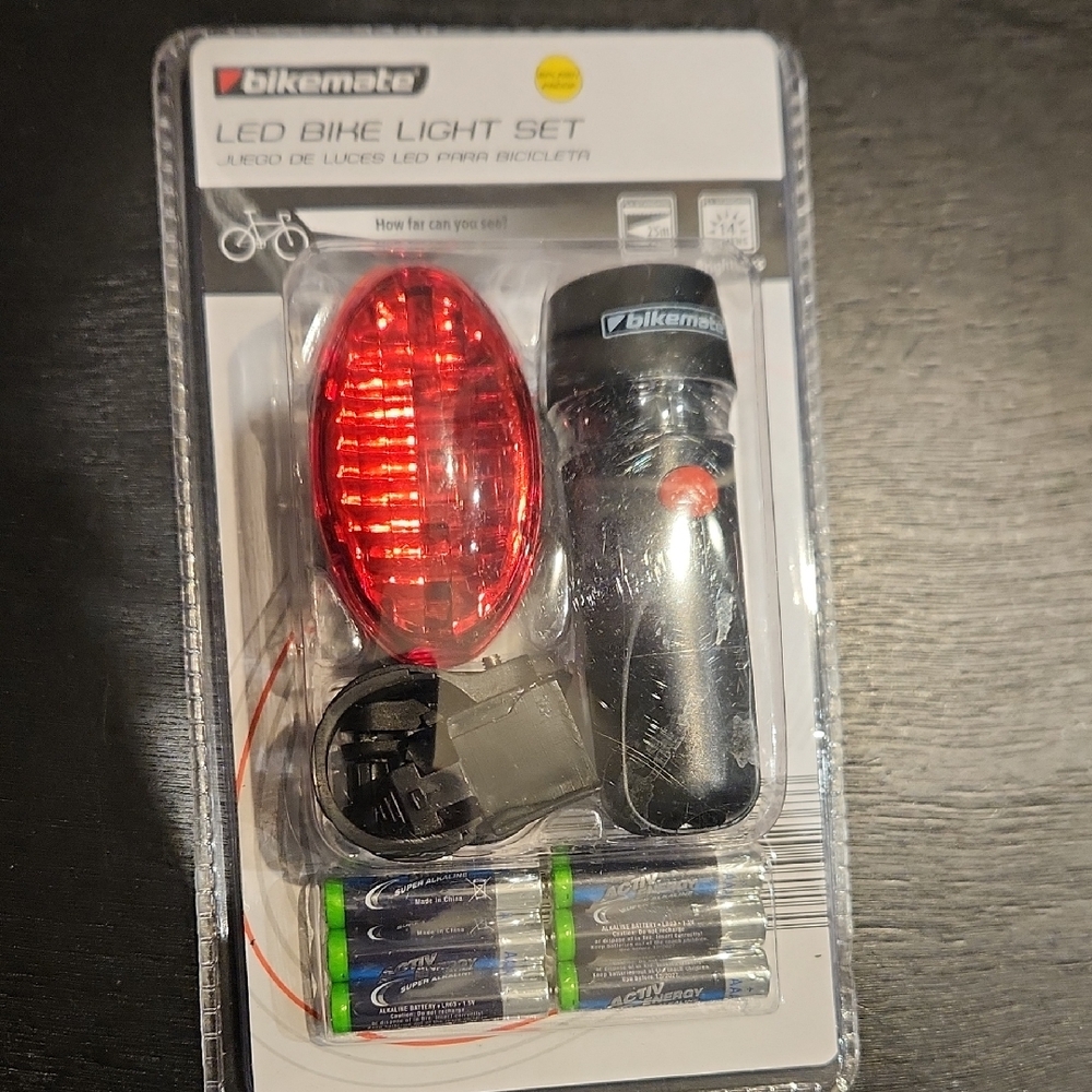 Bikemate LED Bike Light Set — Red & Black Front & Rear Light